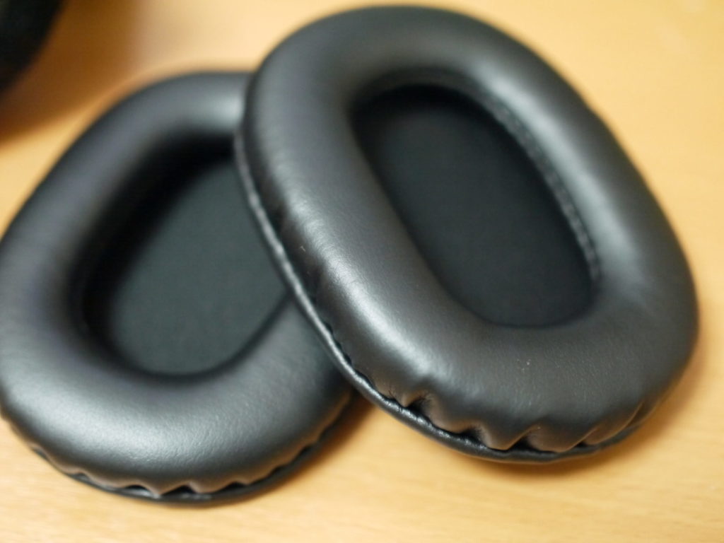 DEKONI 7506 EARPADZ | 中身